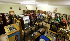 Coin-op amusements news | Classic amusement machines under the hammer ...