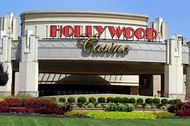 is hollywood casino in pennsylvania open
